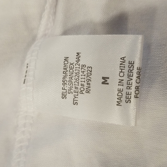 💕MIKEN FLOW💕 Graphic Tank Top ROSE IN THE USA Medium NWOT - Picture 7 of 8